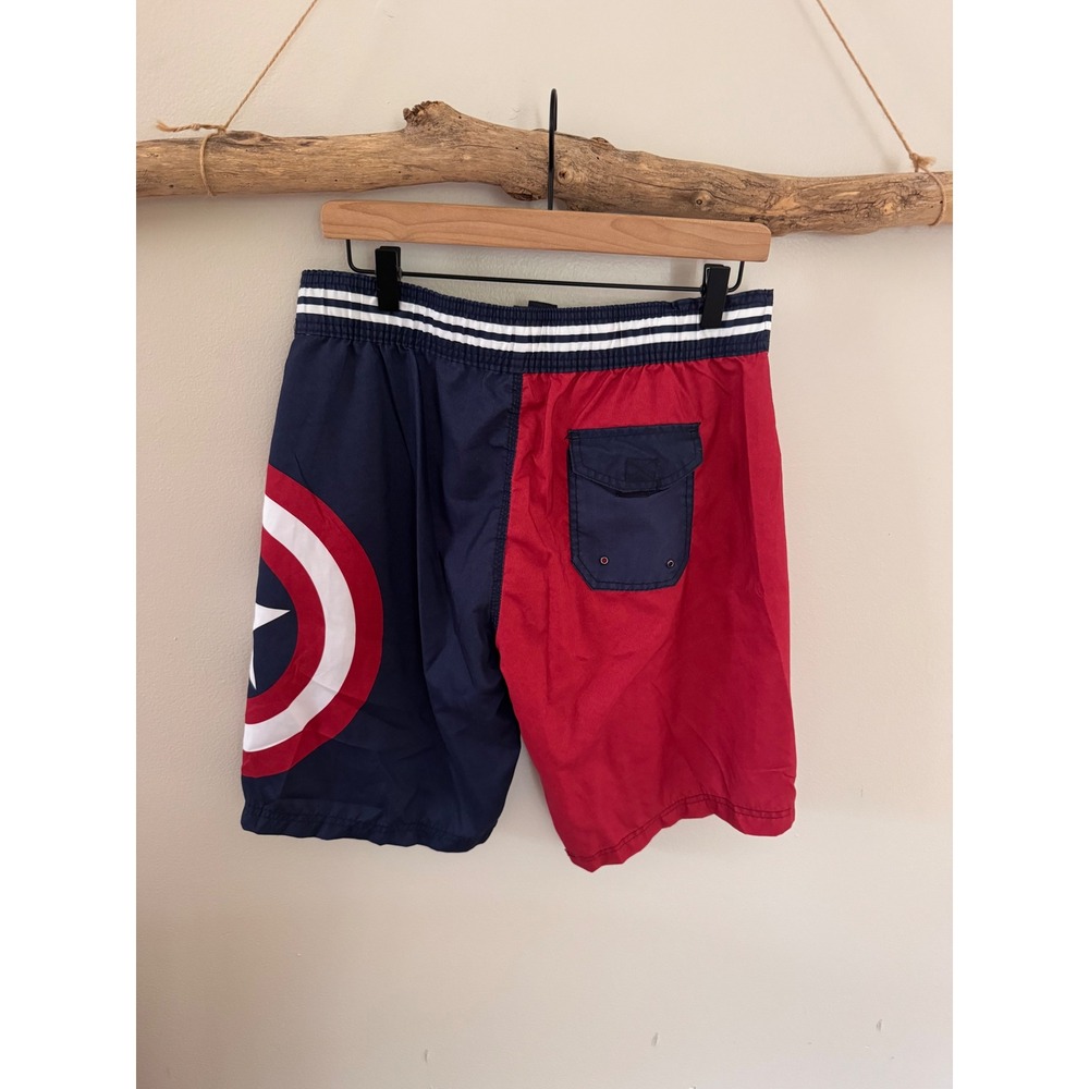 Marvel Captain America Board Shorts Mens Medium Navy Red Shield Swim Trunks - Picture 4 of 5